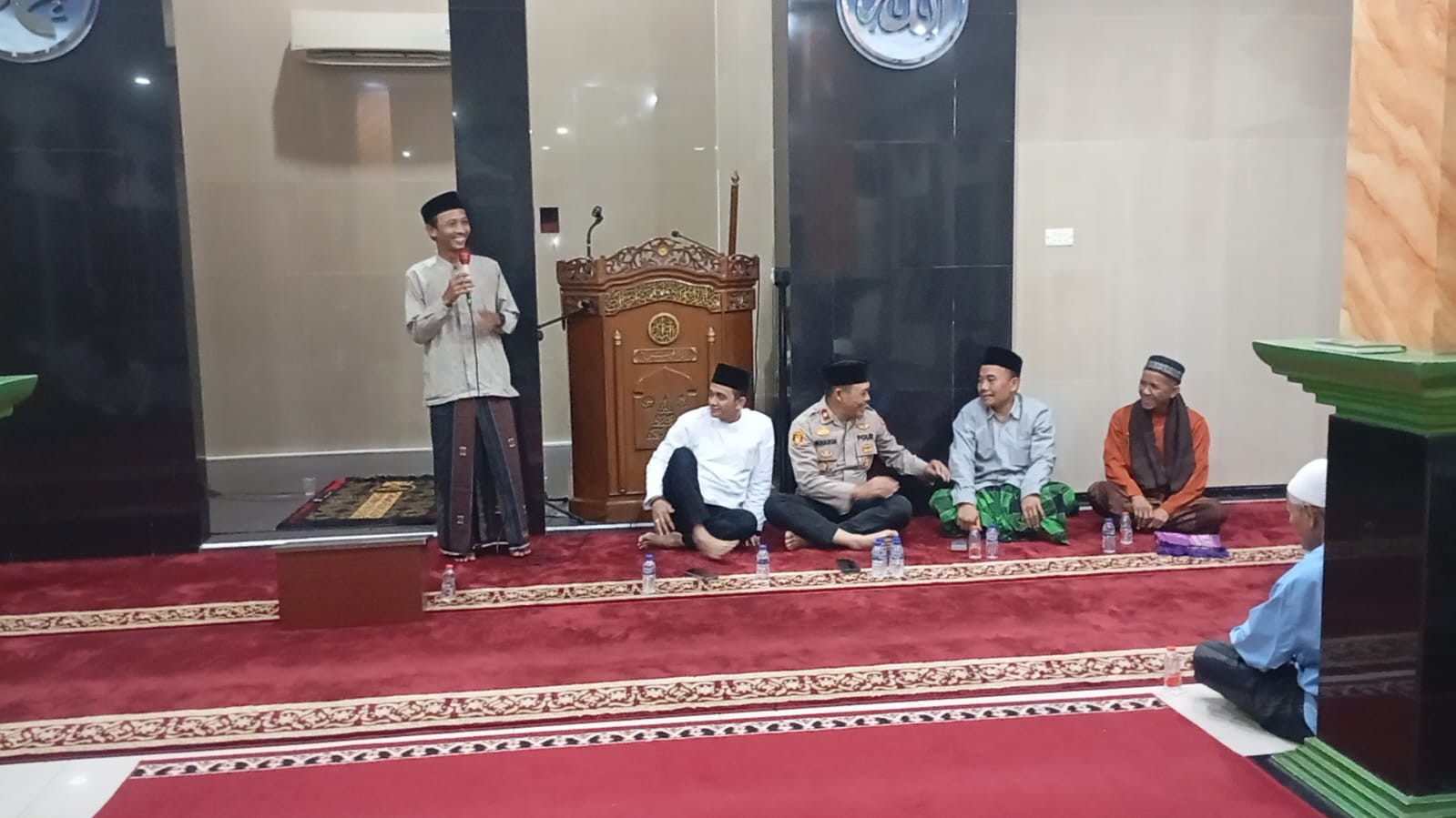 Sholat Subuh Keliling, Kapolsek Batuceper Ajak Warga Perkuat Sinergi Jaga Kamtibmas