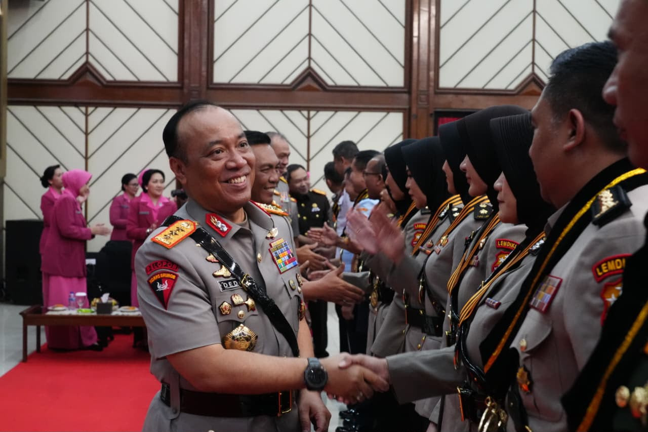 Wakapolri: 418 Lulusan Sespim Siap Jadi Garda Terdepan Hadapi Tantangan Global dan Era Digital