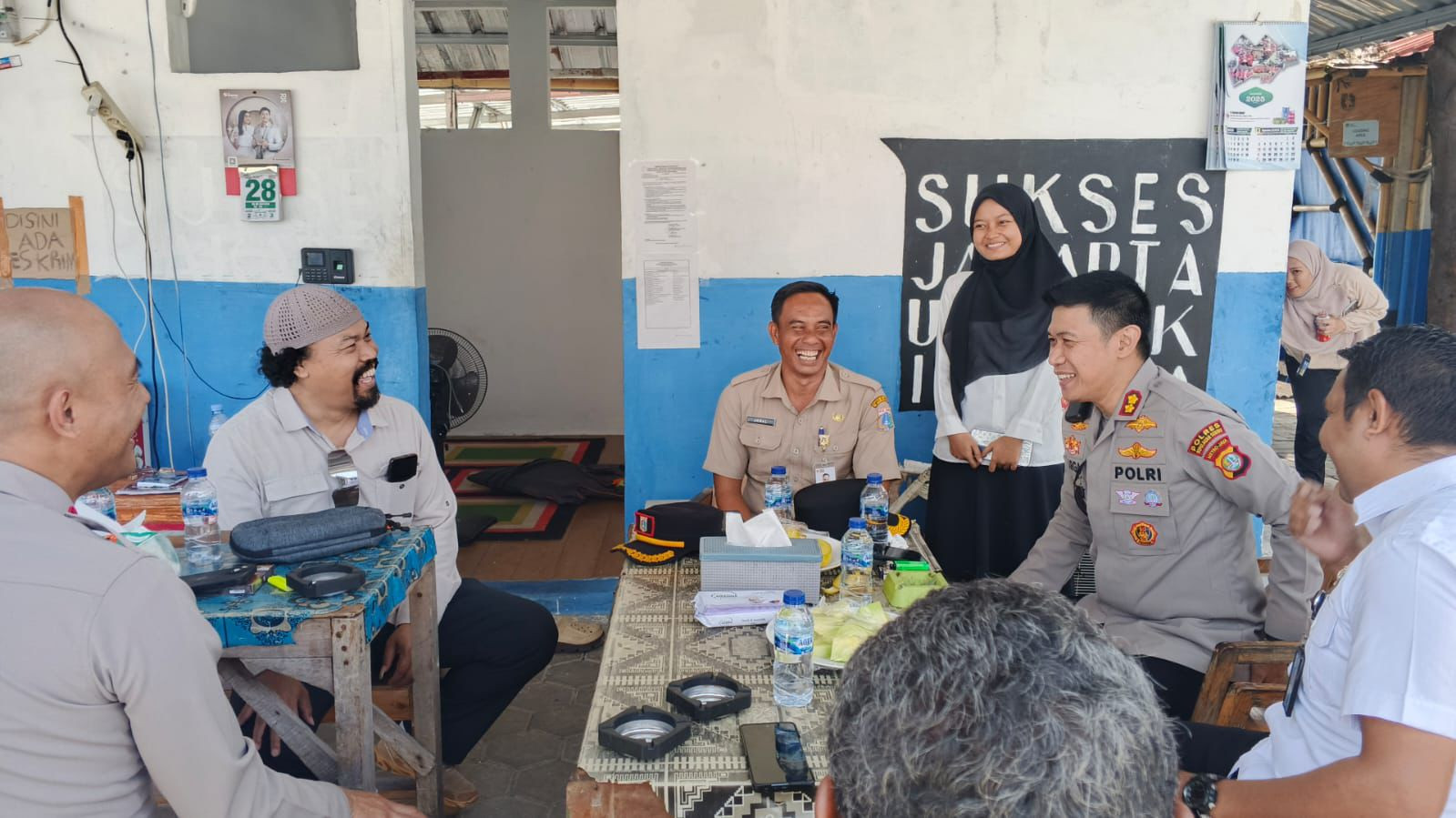 Kapolres Kepulauan Seribu Gelar Jumat Curhat Bersama Warga Pulau Panggang