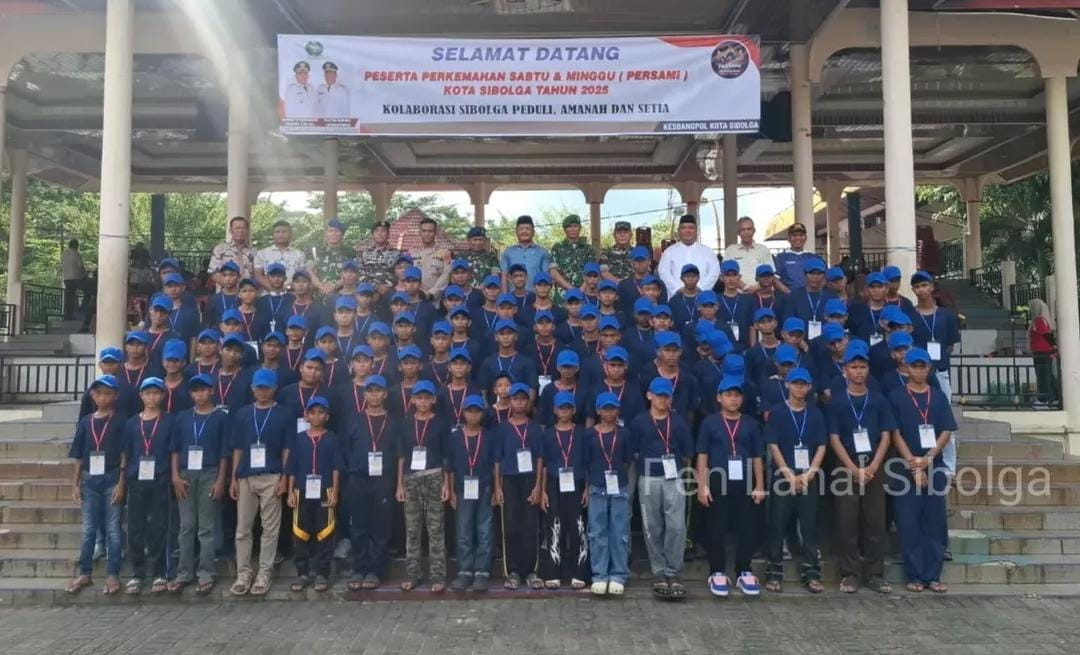 Danlanal Sibolga Hadiri Pembukaan Persami Dalam Upaya Pembinaan Karakter Remaja di Kota Sibolga