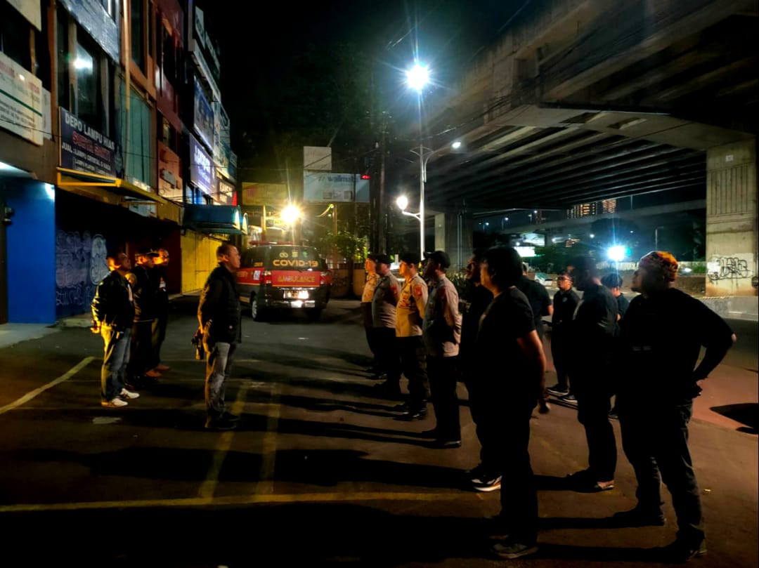 Polsek Bekasi Selatan Gelar Patroli Skala Besar, Polri Hadir Untuk Masyarakat