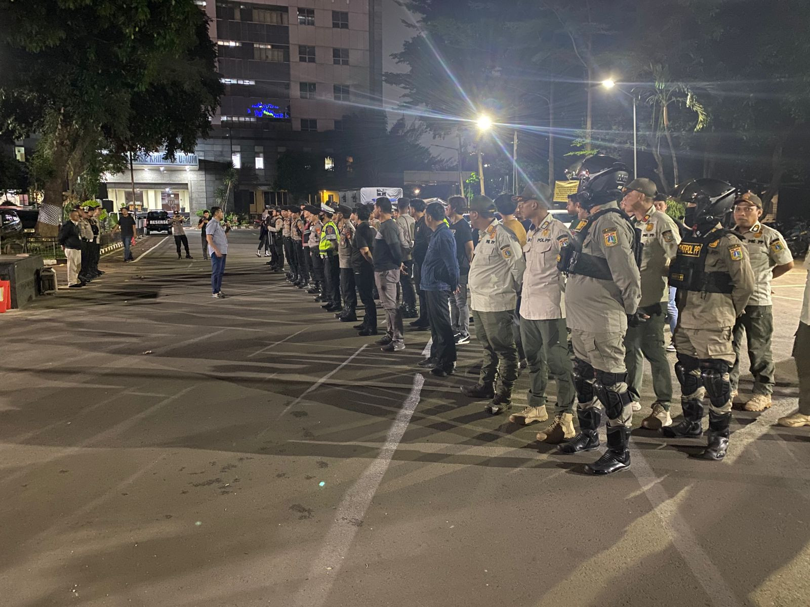 Polda Metro Jaya Gelar Patroli Malam, 134 Personel Diterjunkan