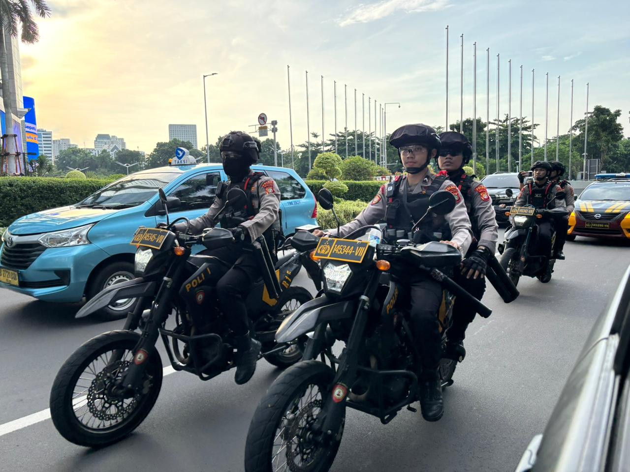 Patroli Skala Besar Polda Metro Jaya Ajak Masyarakat Aktif Wujudkan Jakarta Aman dan Kondusif