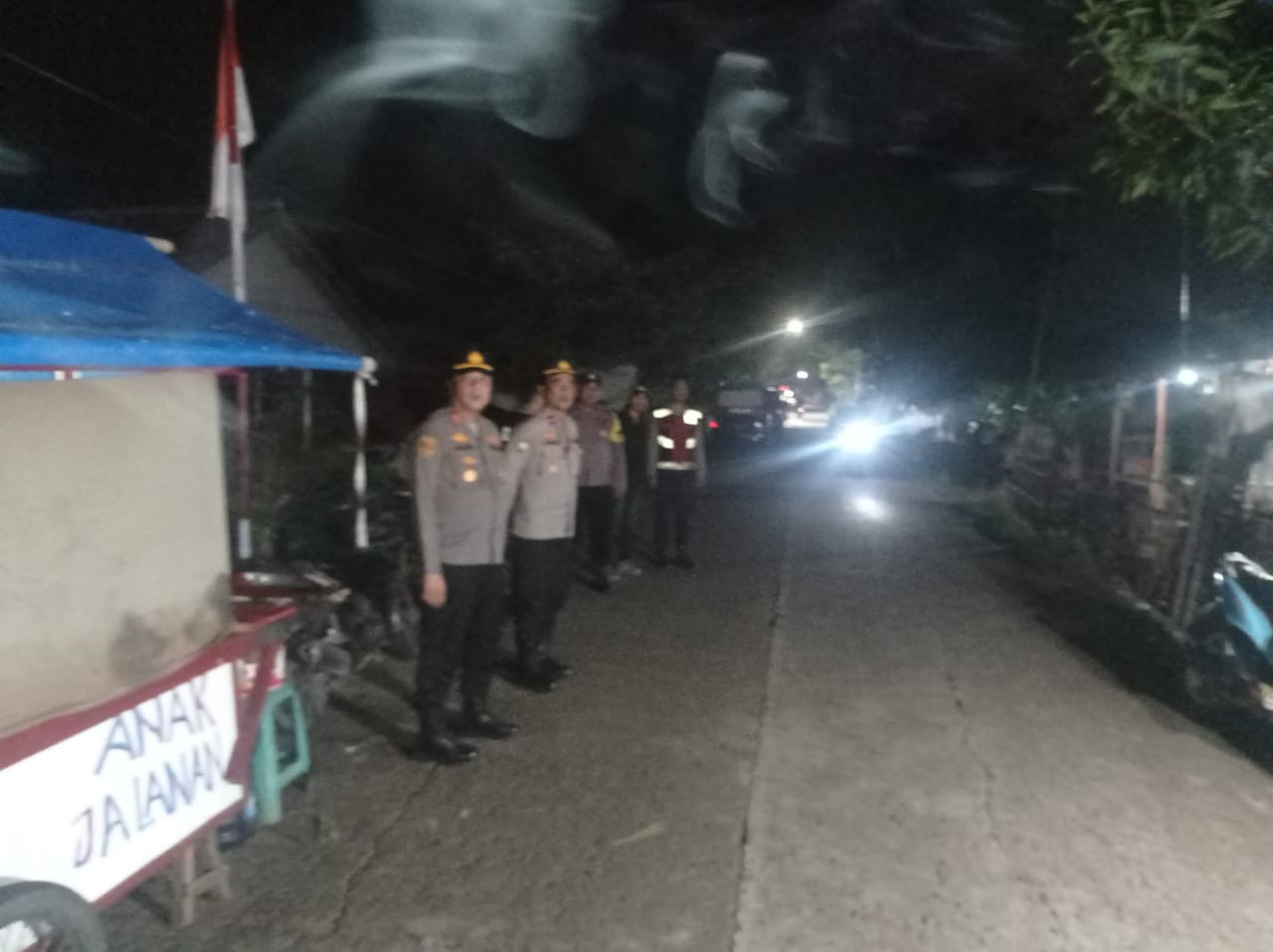 Kapolsek Cabangbungin Gelar Patroli Jaga Kamtibmas Dini Hari, Situasi Kondusif