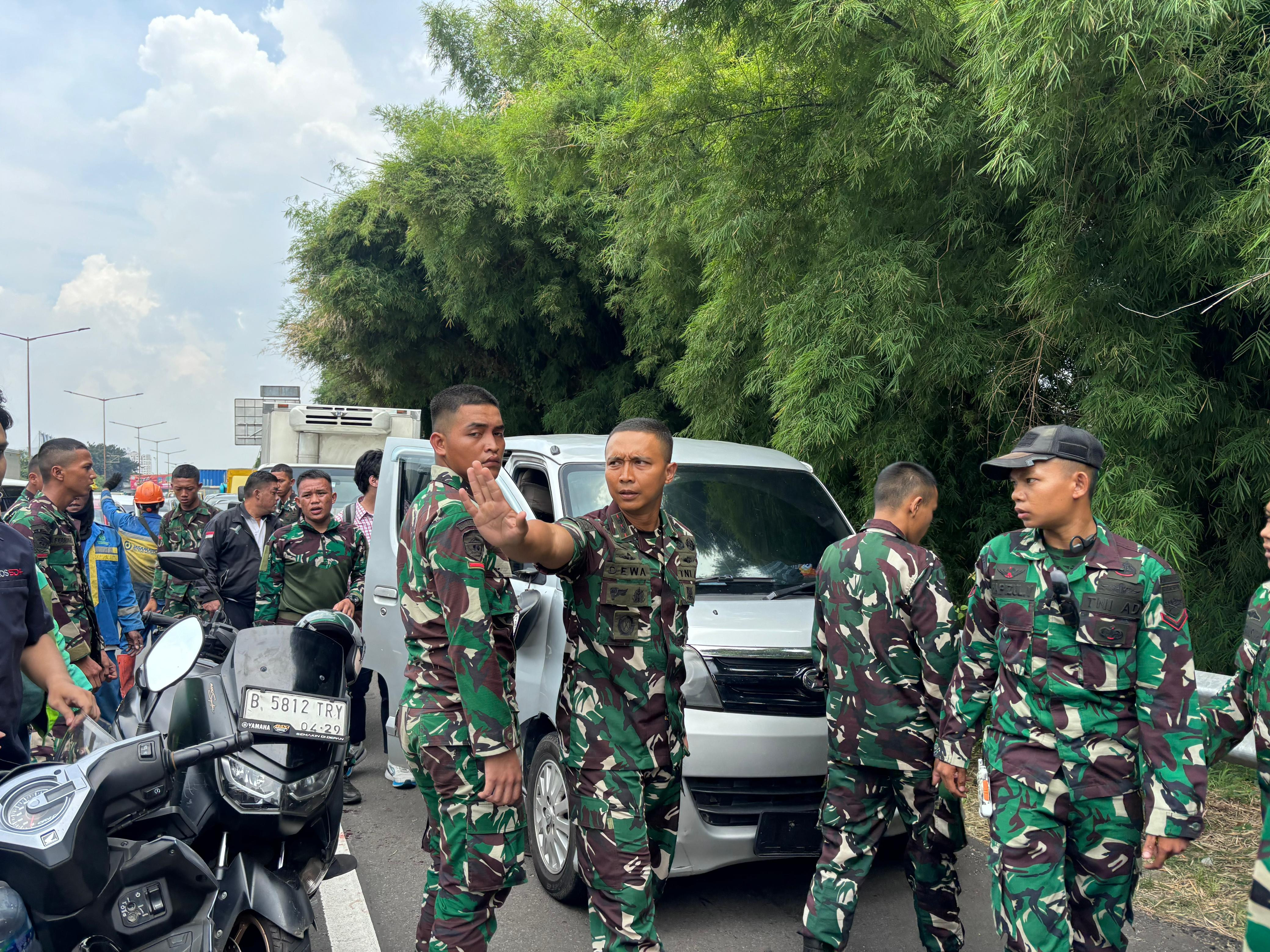 TNI AD Apresiasi Aksi Sigap Prajurit Yonif 848/Spc Amankan Pelaku Begal dan Tabrak Lari di Tol Kebon Jeruk