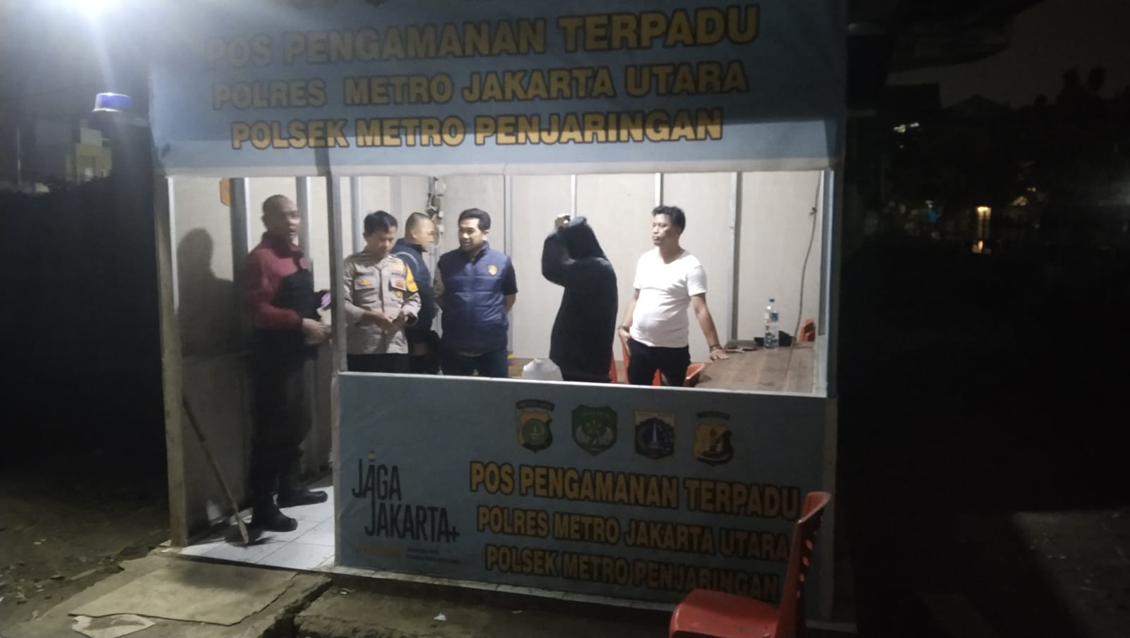Patroli KRYD Polsek Metro Penjaringan Antisipasi Tawuran dan Kejahatan Jalanan