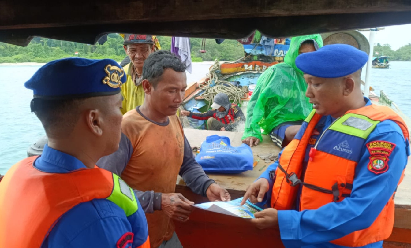Patroli Laut Ramadhan, Satpolairud Polres Kepulauan Seribu Perkuat Pengamanan Perairan dalam Ops Ketupat Jaya 2026