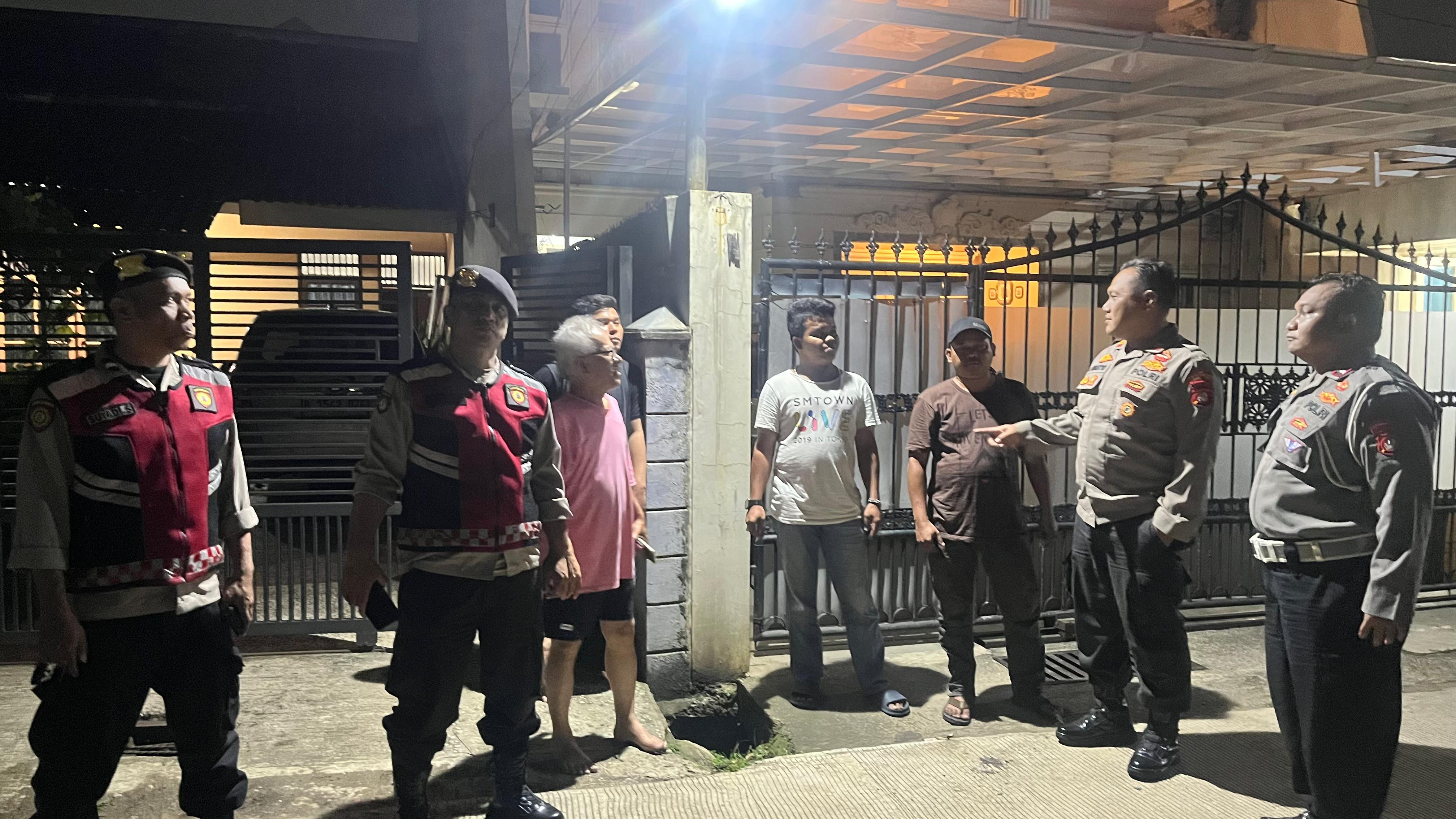 Polsek Pondok Gede Gelar Patroli Malam Antisipasi Guantibmas