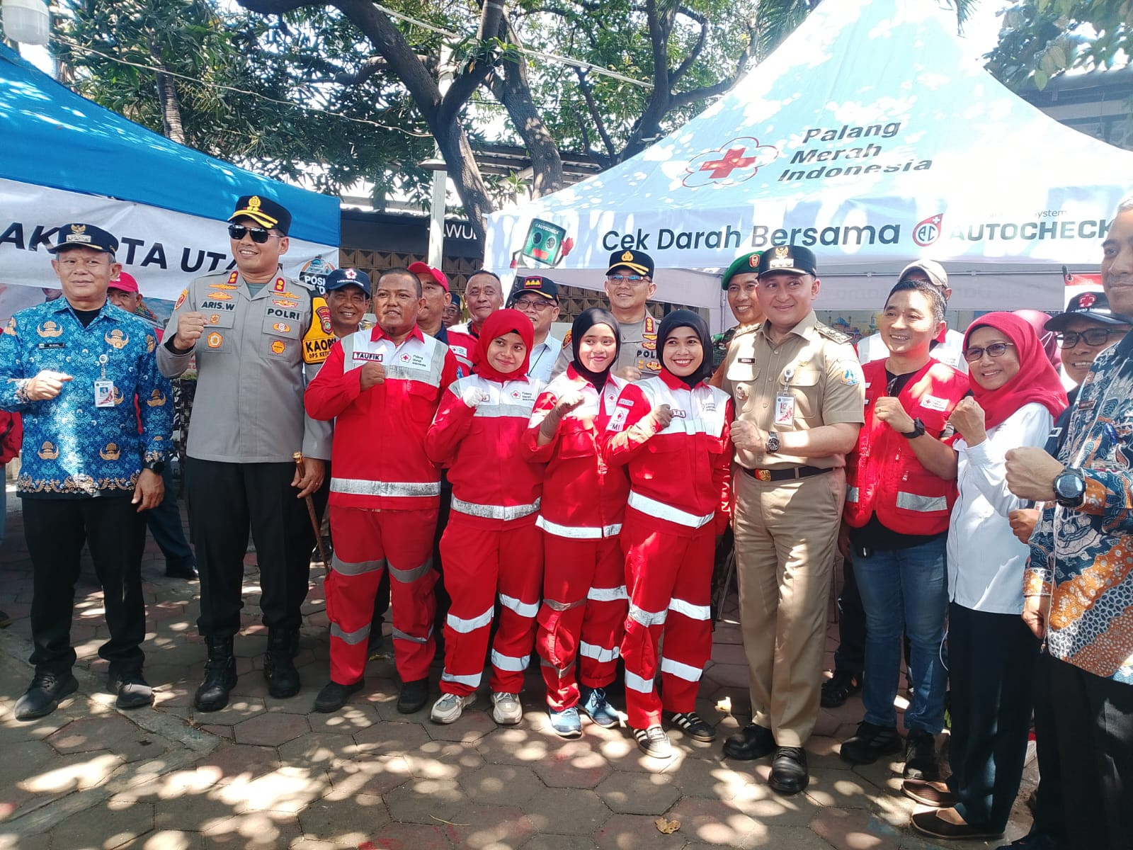 Polres Metro Jakut dan Forkopimko Gelar Tes Urine & Kesehatan Gratis bagi Sopir Bus di Terminal Tanjung Priok