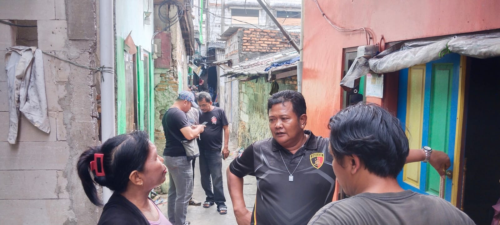 Polisi Selidiki Aksi Pelemparan Bom Molotov di Rawa Badak Selatan