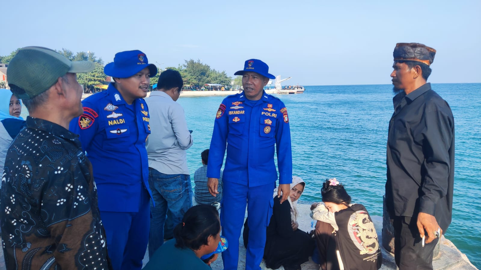Jakarta On The Spot, Satpolairud Polres Kepulauan Seribu Sosialisasikan Layanan Polisi 110 dan Ajak Nelayan Tolak Alat Tangkap Terlarang