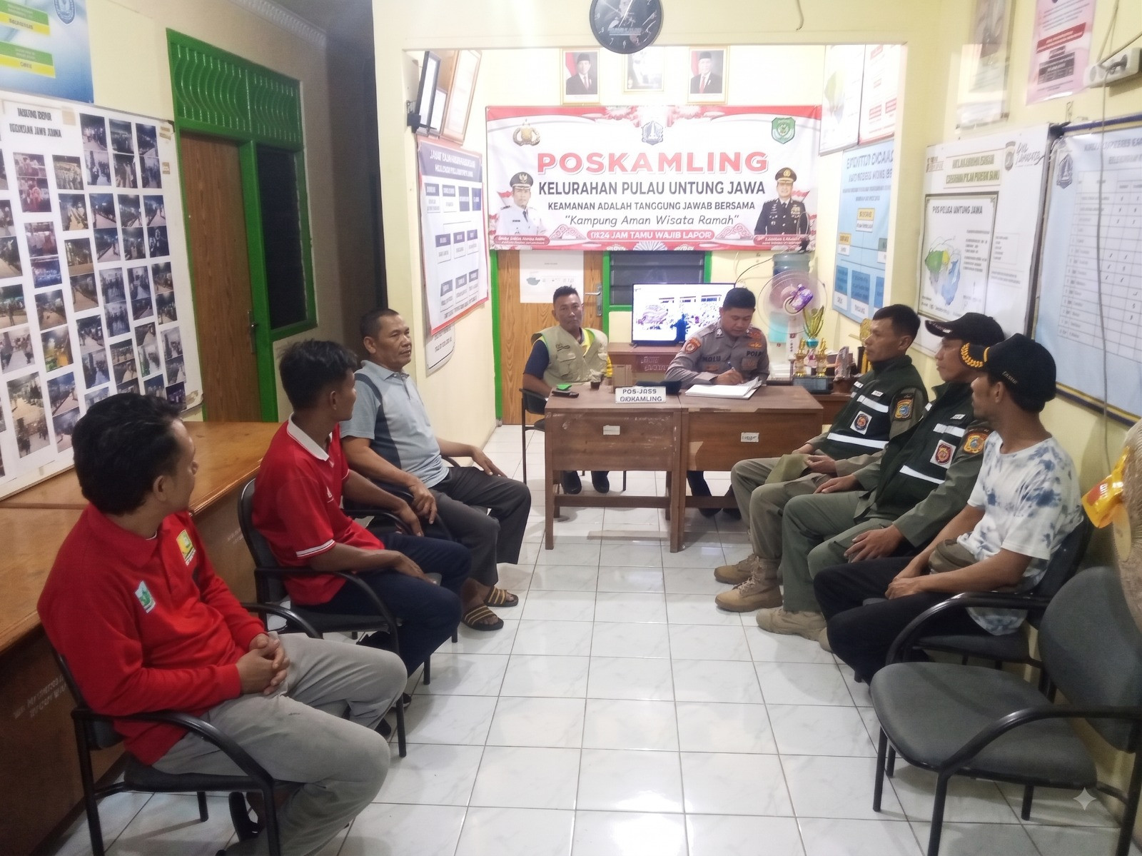 Patroli Malam Jakarta On The Spot, Polsek Kepulauan Seribu Selatan Perkuat Akses Warga terhadap Layanan Polisi 110
