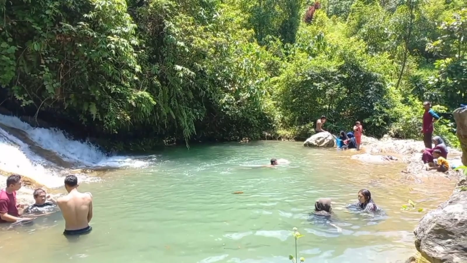 Libur Lebaran Bawa Sukacita di Aceh, Air Terjun 7 Tingkat Jadi "Primadona" Wisata