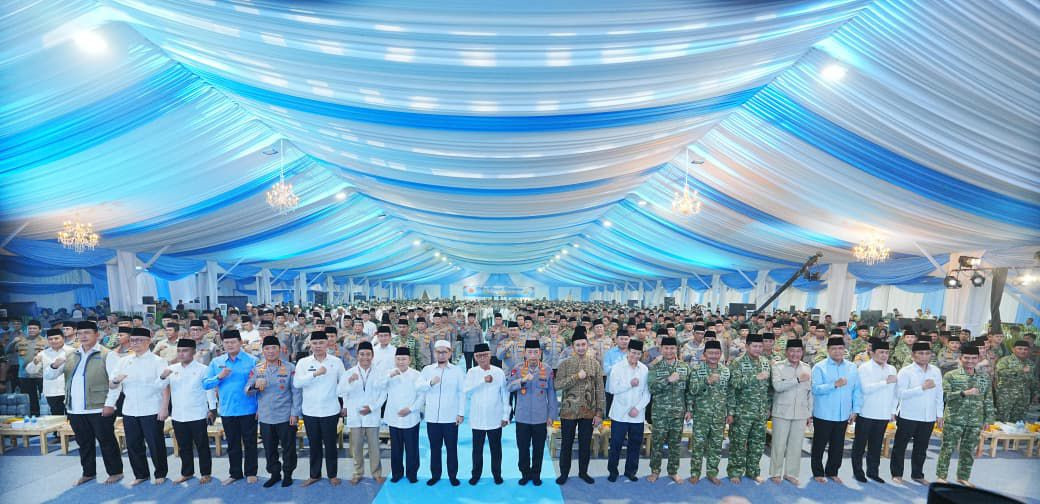 Buka Puasa Bersama TNI-Polri, Kapolri Tegaskan Sukseskan Program Presiden