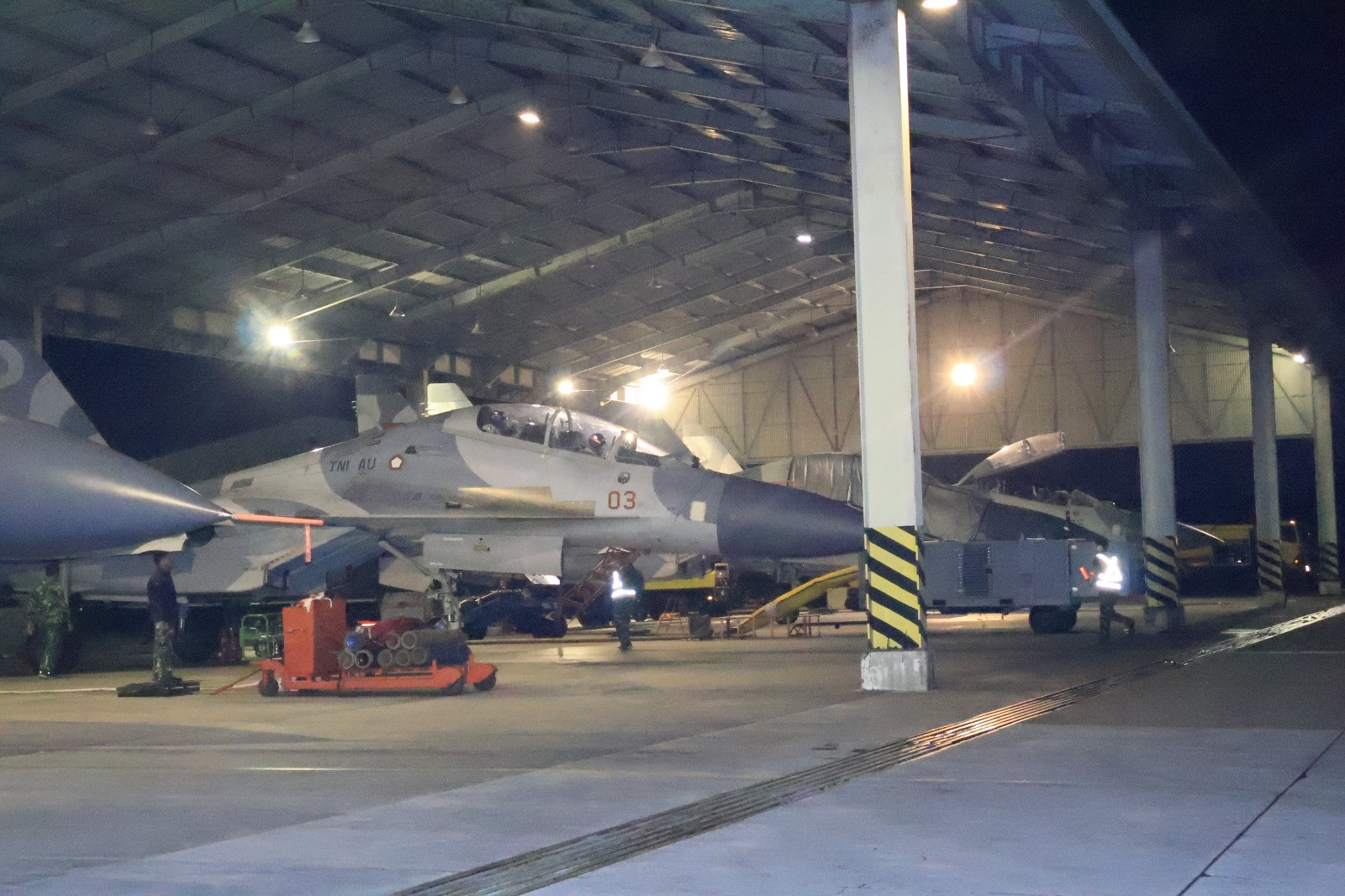 Tingkatkan Profisiensi Penerbang, Lanud Sultan Hasanuddin Gelar Latihan Terbang Malam