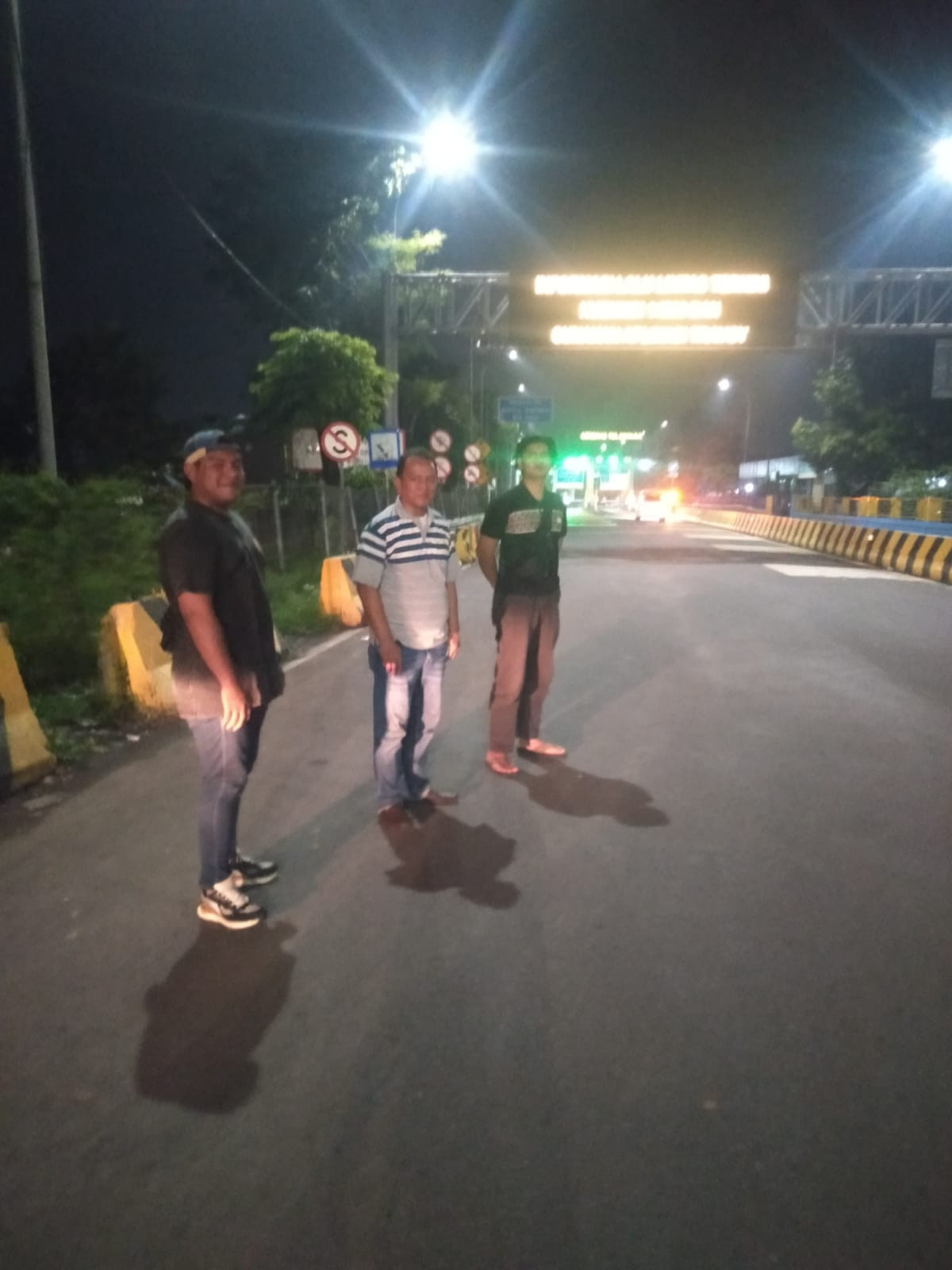 Gelar Patroli, Polsek Bekasi Barat Hadirkan Rasa Aman dan Nyaman bagi Warga