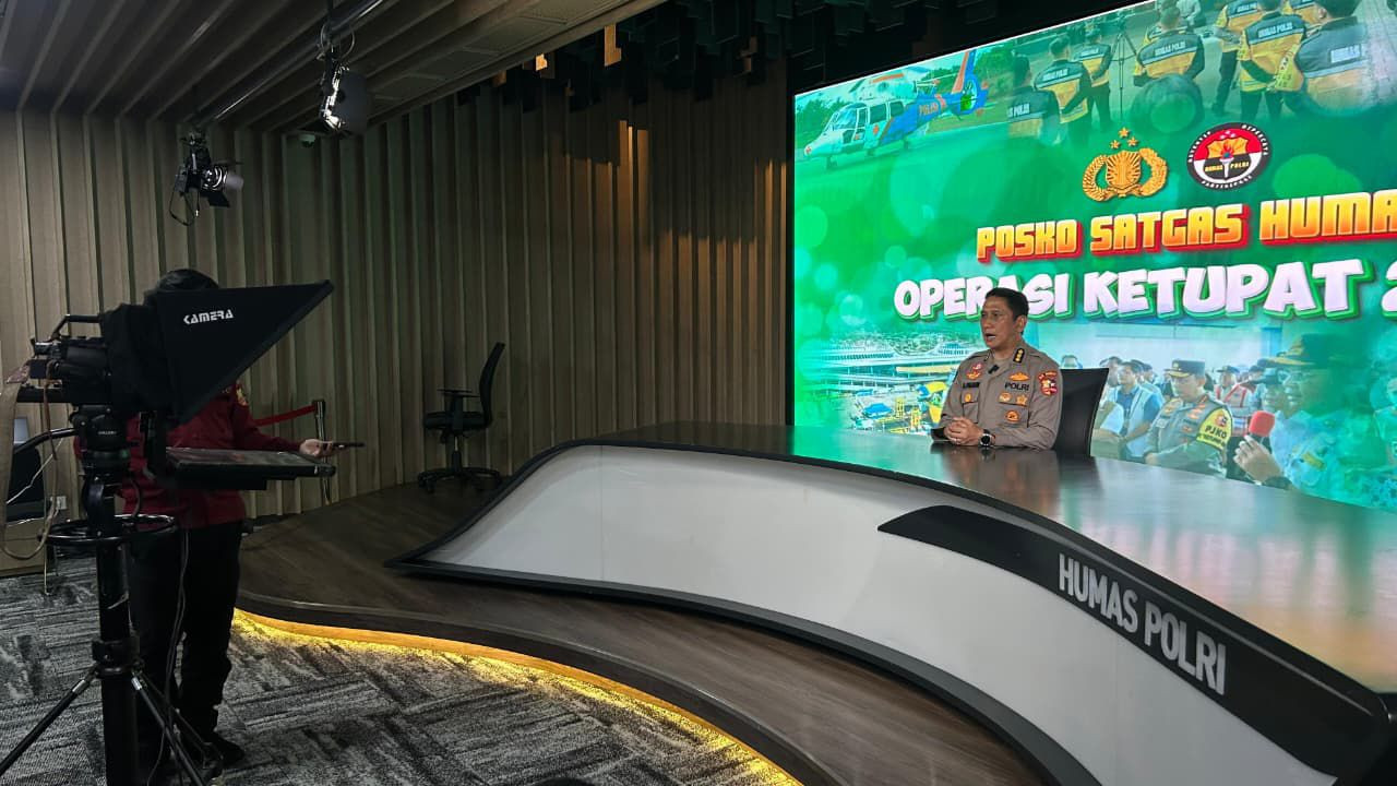 Polri: Arus Balik Mulai Meningkat, One Way Nasional Diberlakukan Pukul 14.00 WIB