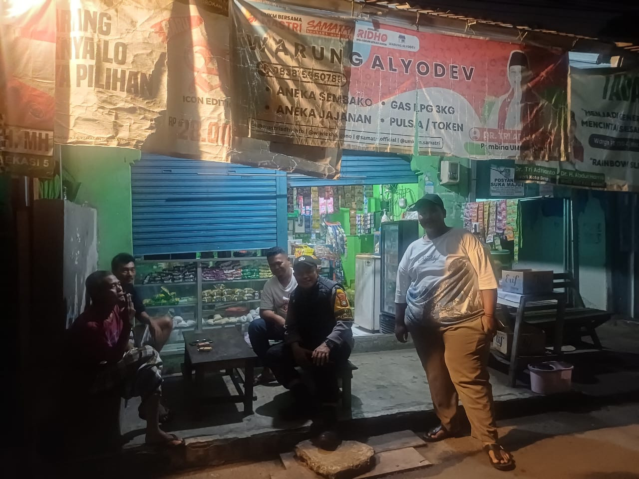 Bhabinkamtibmas Kranji Polsek Bekasi Barat Giatkan Patroli Sat. Kamling