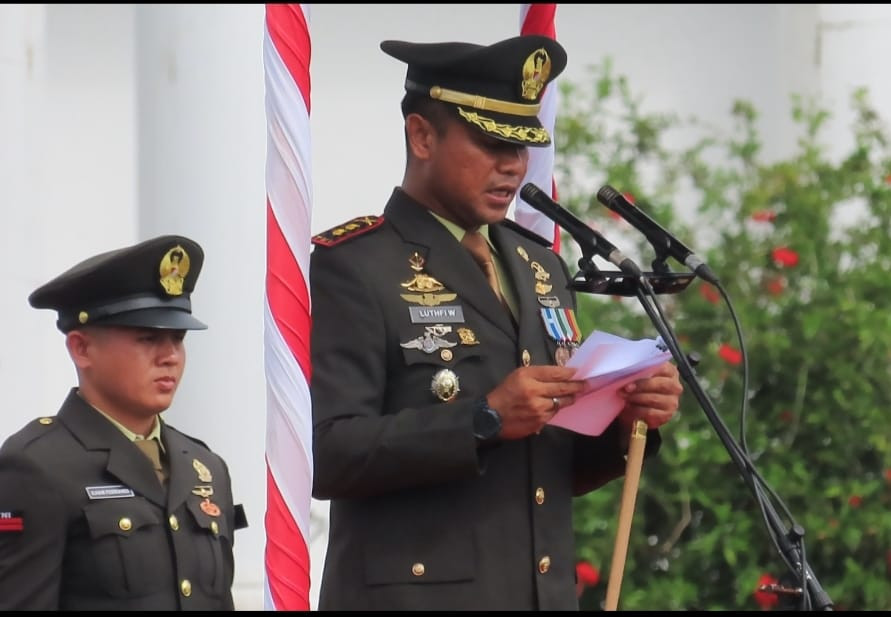 Kodim 1710/Mimika Bersama Satuan TNI Se-Garnisun Timika Gelar Upacara HUT Ke-80 TNI Tahun 2025