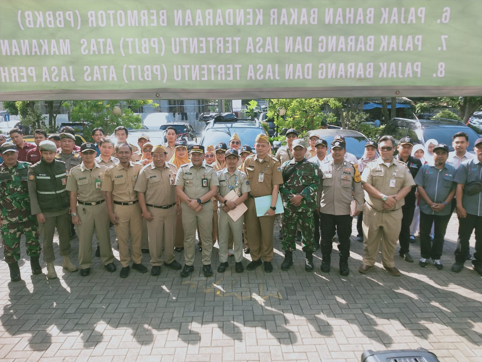 Pengamanan Pemasangan Tanda Objek Pajak Daerah di Penjaringan Berjalan Aman, Polisi Pastikan Kegiatan Kondusif