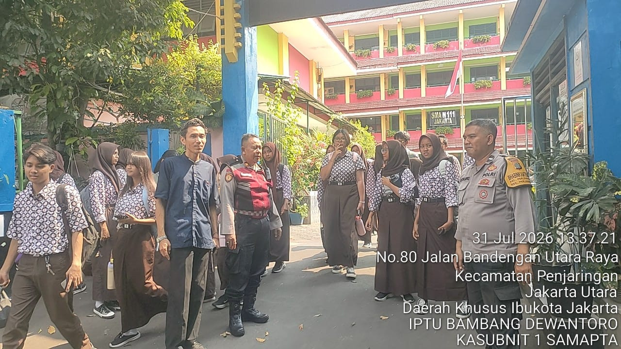 Polsek Metro Penjaringan Perketat Pengamanan Jam Bubaran Sekolah, Cegah Tawuran Pelajar di SMAN 111