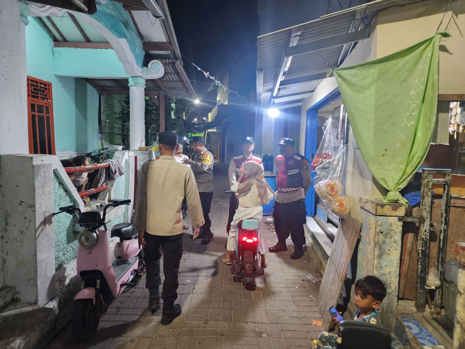 Polsek Kepulauan Seribu Selatan Gelar Patroli Malam Gabungan Cegah Gangguan Kamtibmas