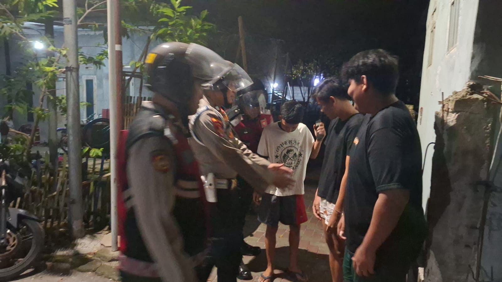 Polsek Kepulauan Seribu Selatan Intensifkan Patroli 3C dan Sosialisasi Call Center 110, Ciptakan Wisata Aman Saat Libur Panjang