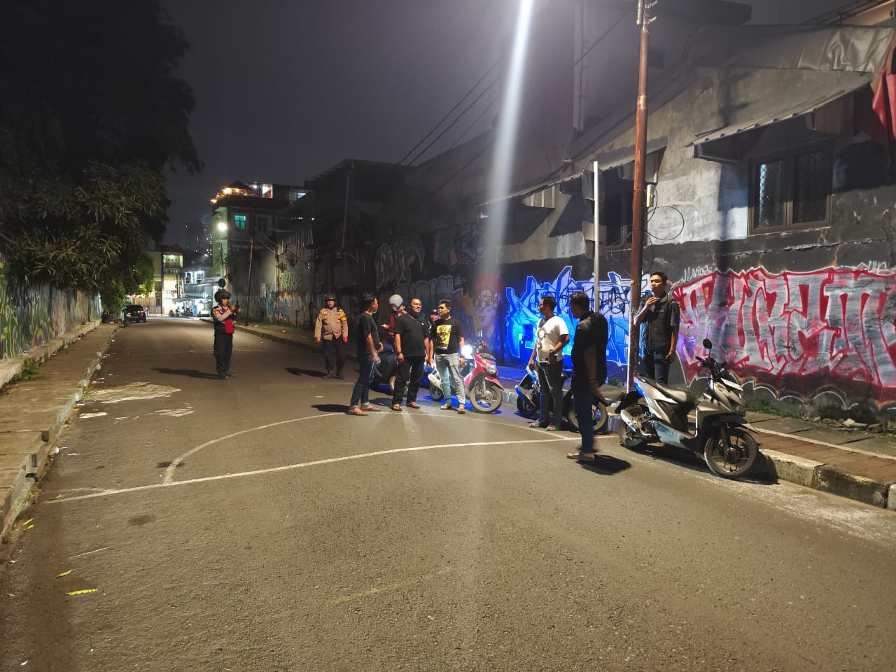 Dukung Program “Jaga Jakarta dan Jaga Lingkungan”, Polsek Pademangan Gelar KRYD di Titik Rawan