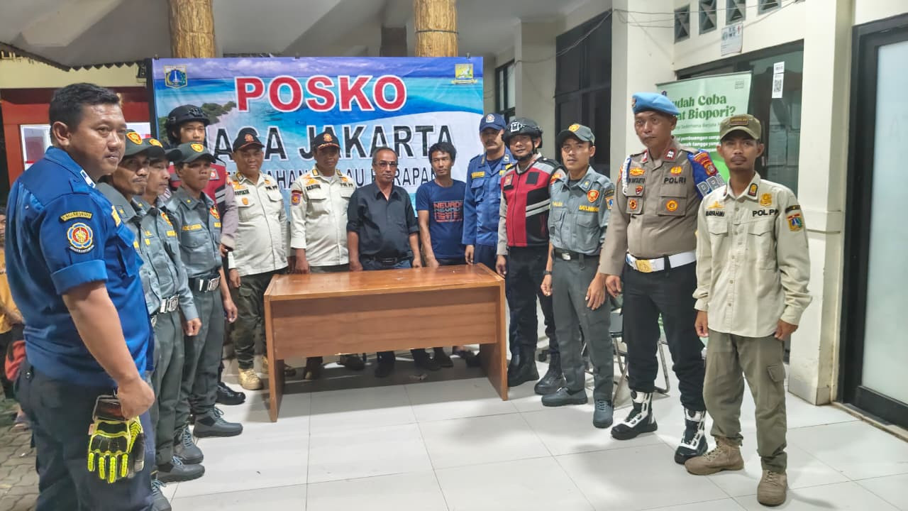 Patroli Malam Aman Nusa I 2025, Polsek Kepulauan Seribu Utara Bersama TNI dan Stakeholder Jaga Keamanan Wilayah