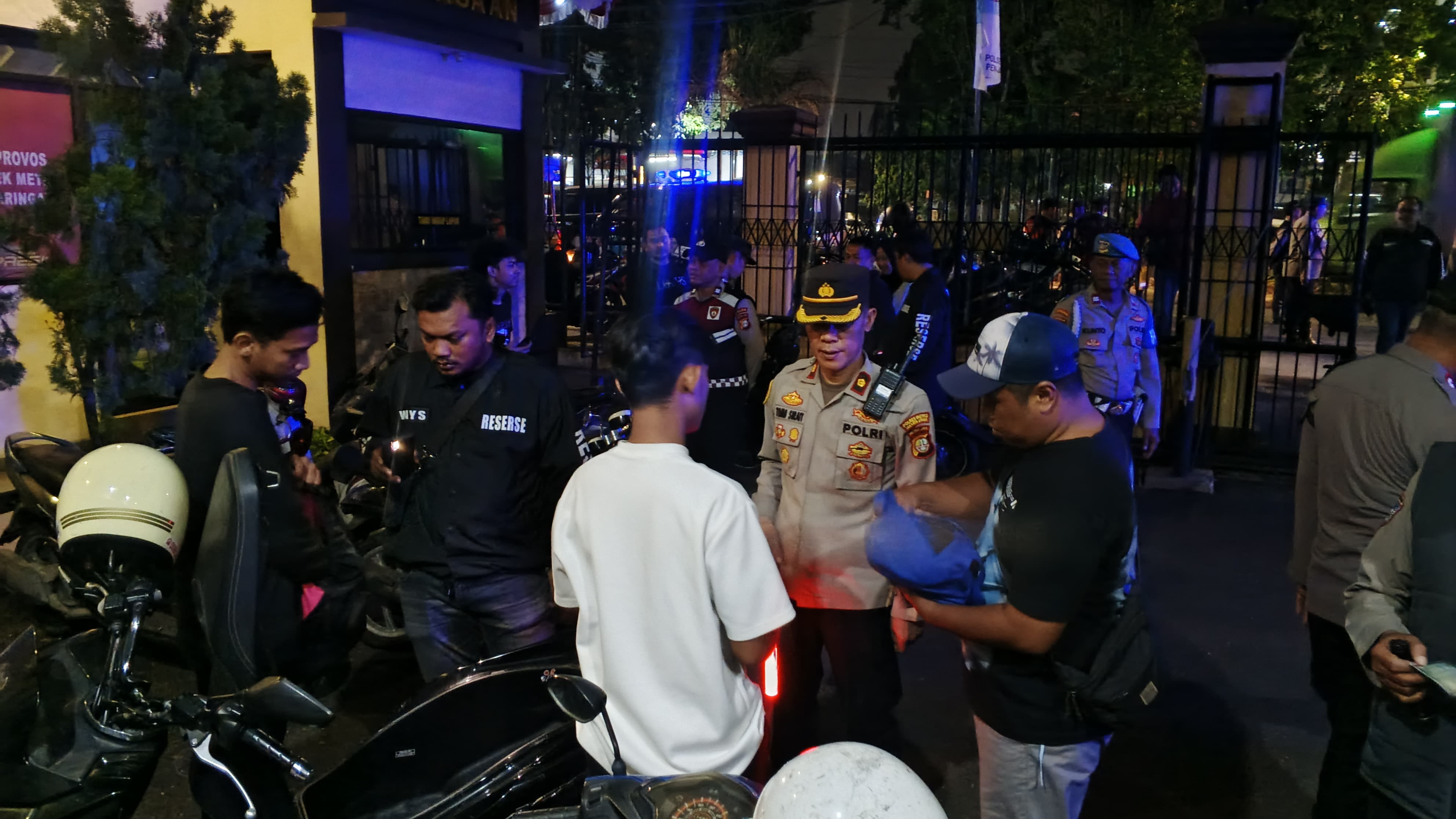 Polsek Metro Penjaringan Amankan 10 Motor Tak Bersurat Saat KRYD, Persempit Ruang Tawuran dan Kejahatan Jalanan