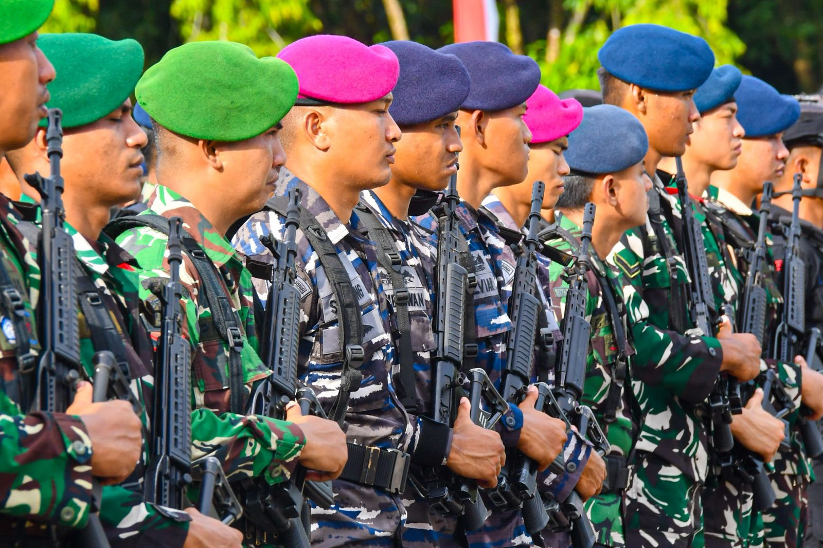 Komitmen Jaga Stabilitas Kamtibmas Nataru di Maluku, Dankodaeral IX Hadiri Apel Gelar Pasukan Operasi Lilin Salawaku 2025