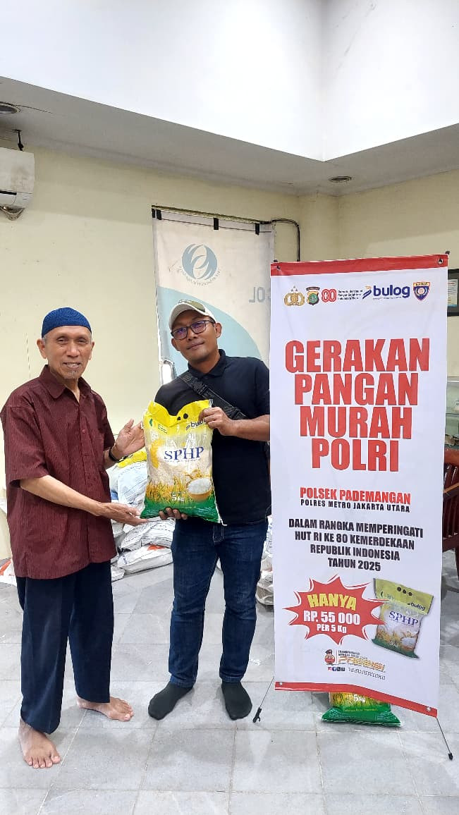 Polsek Pademangan Kawal Distribusi Beras Bulog Murah untuk Karyawan Taman Impian Jaya Ancol