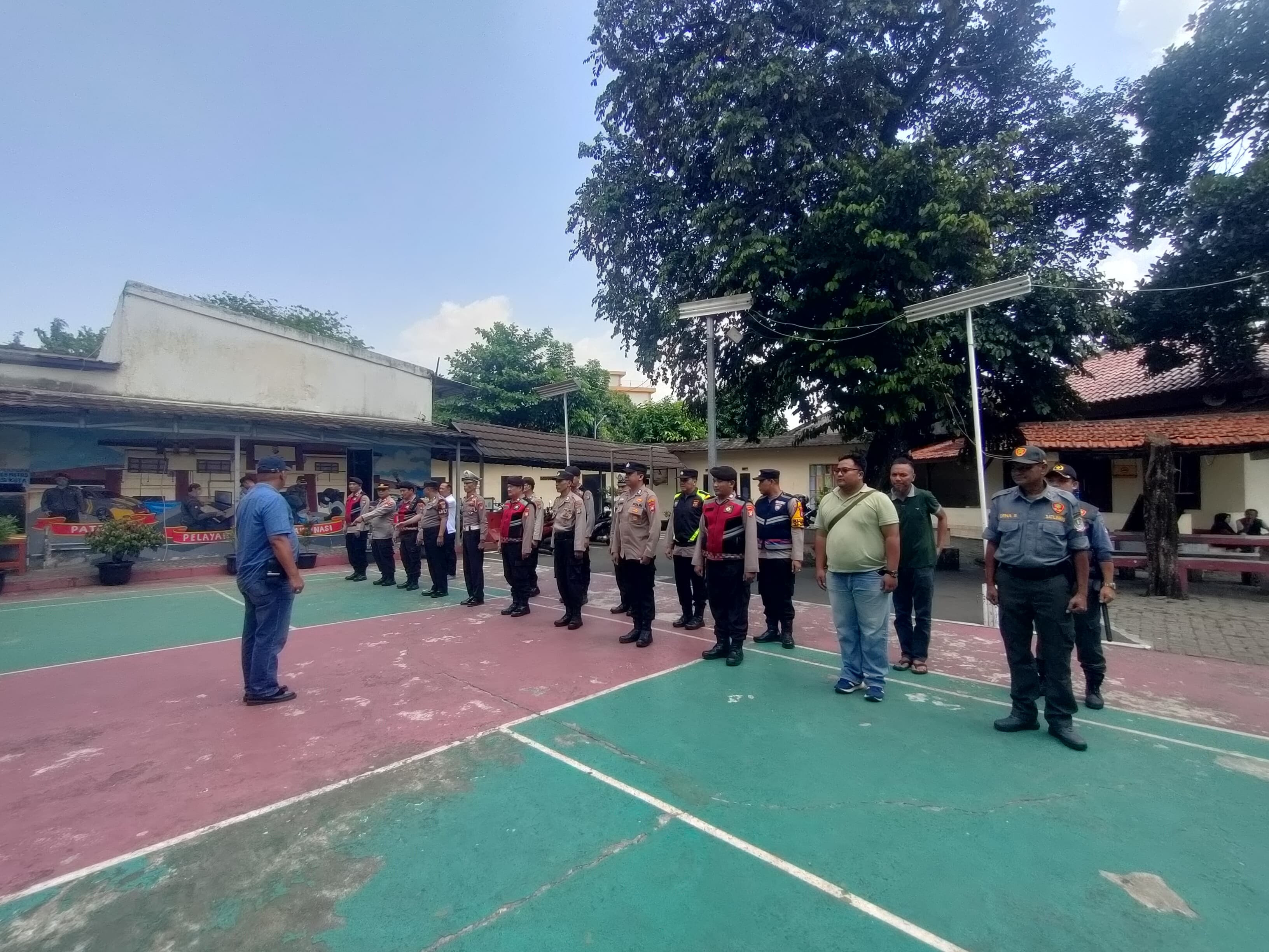 Patroli Skala Besar Polsek Bantargebang Bersama Tiga Pilar
