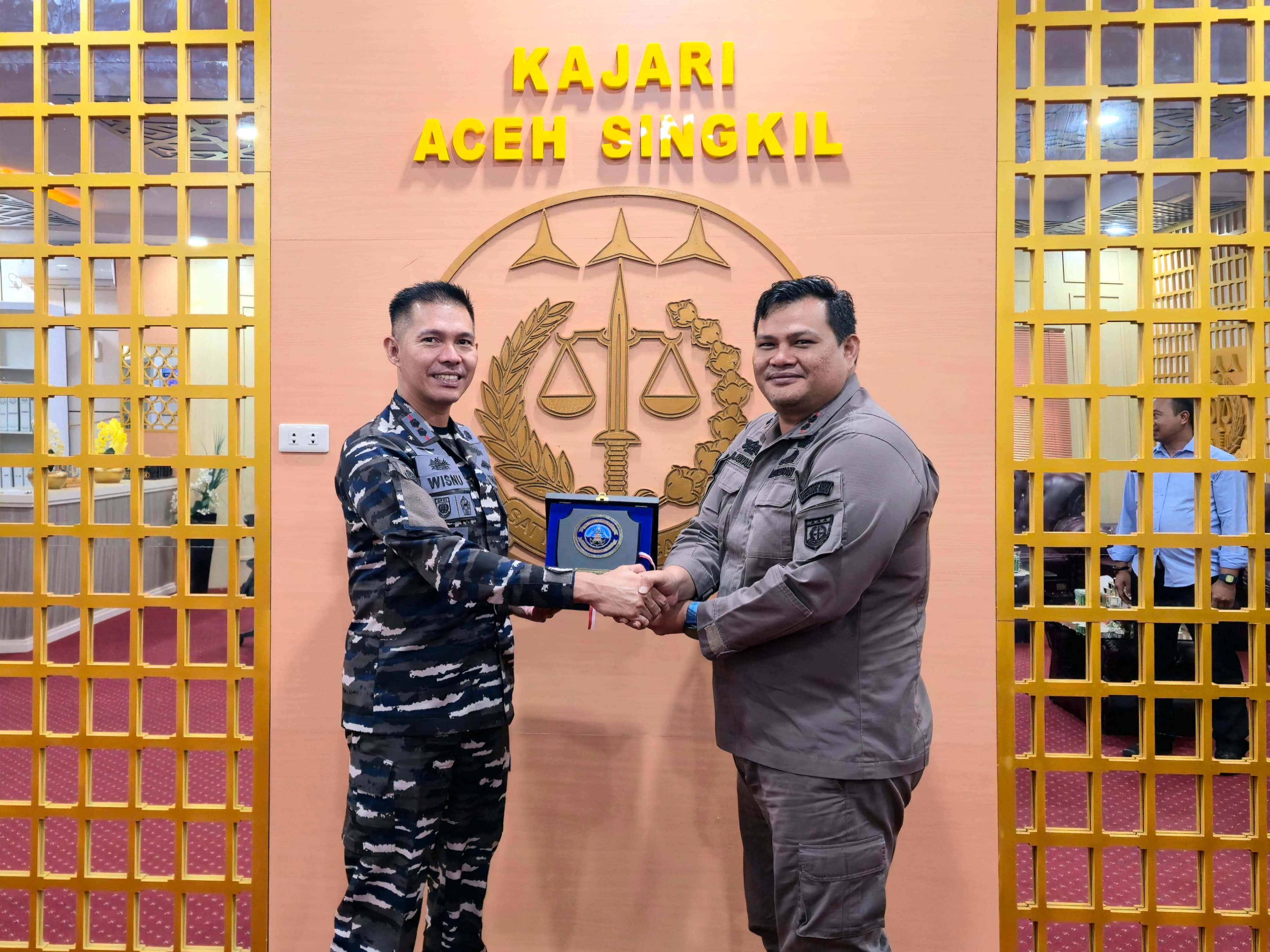 Danlanal Simeulue Laksanakan Kunker Ke Posal Singkil Serta Jalin Silaturahmi Dengan Forkopimda Aceh Singkil