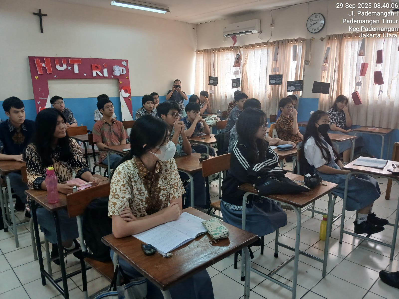 Polsek Pademangan Ajak Pelajar SMA St. Maria Della Strada Jauhi Tawuran dan Narkoba