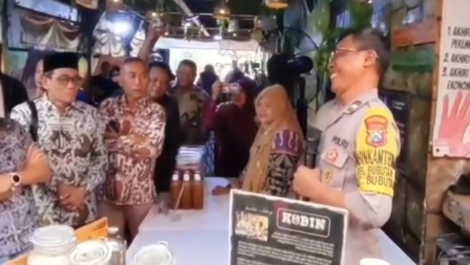 Kobin, Cara Bhabinkamtibmas Polri Lebih Dekat dengan Warga