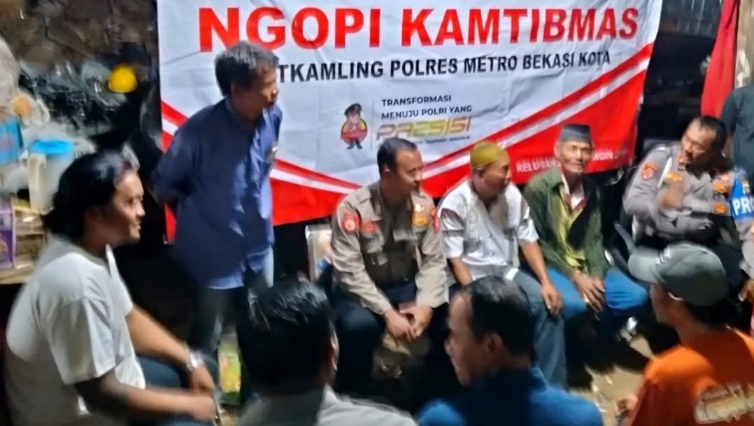 Polsek Bekasi Selatan Ajak Warga Kayuringin Jaya Peduli Lingkungan dan Bersatu Cegah Kejahatan