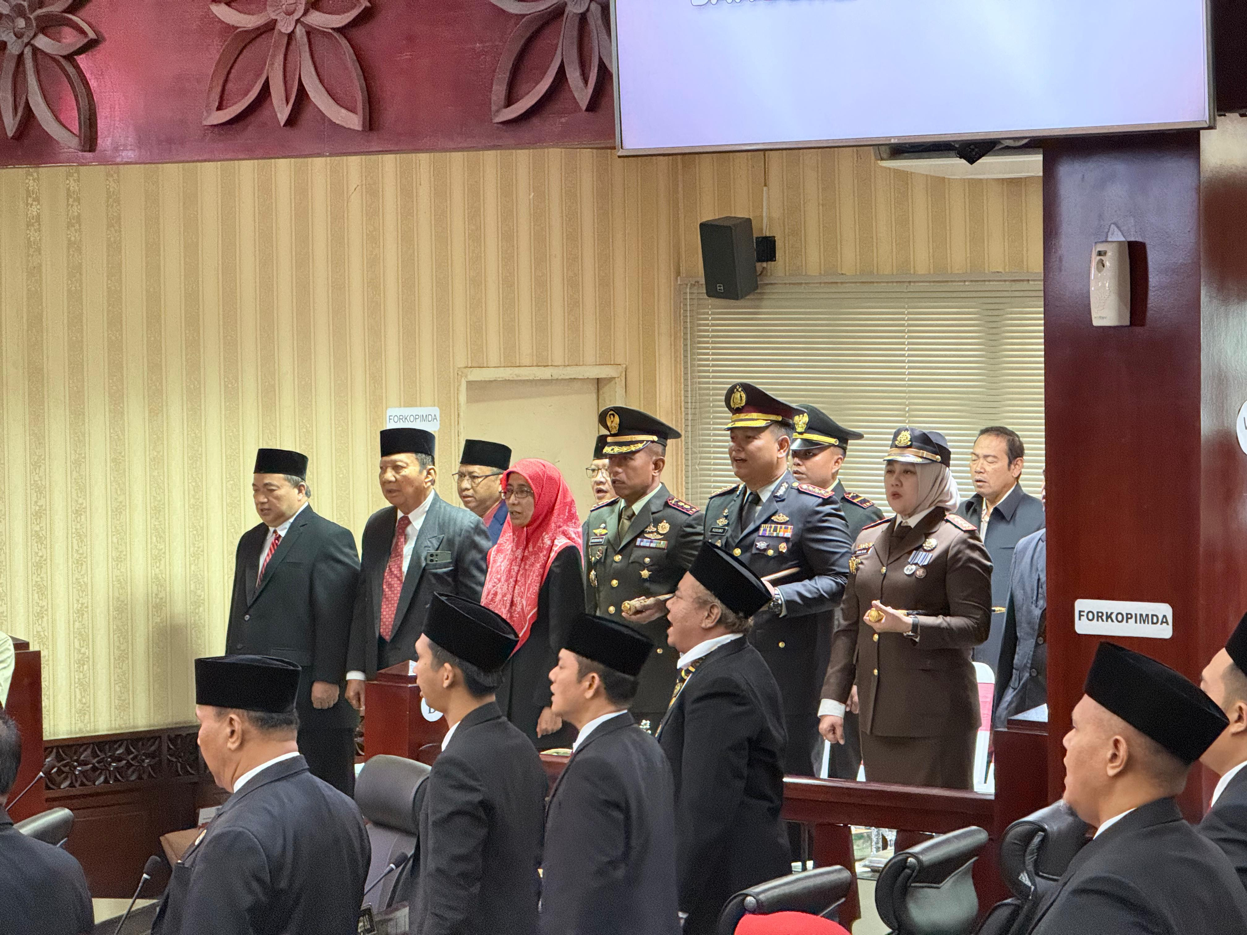 Dengarkan Pidato Kenegaraan Presiden, Kapolres Metro Bekasi Kota Hadiri Rapat Paripurna DPRD