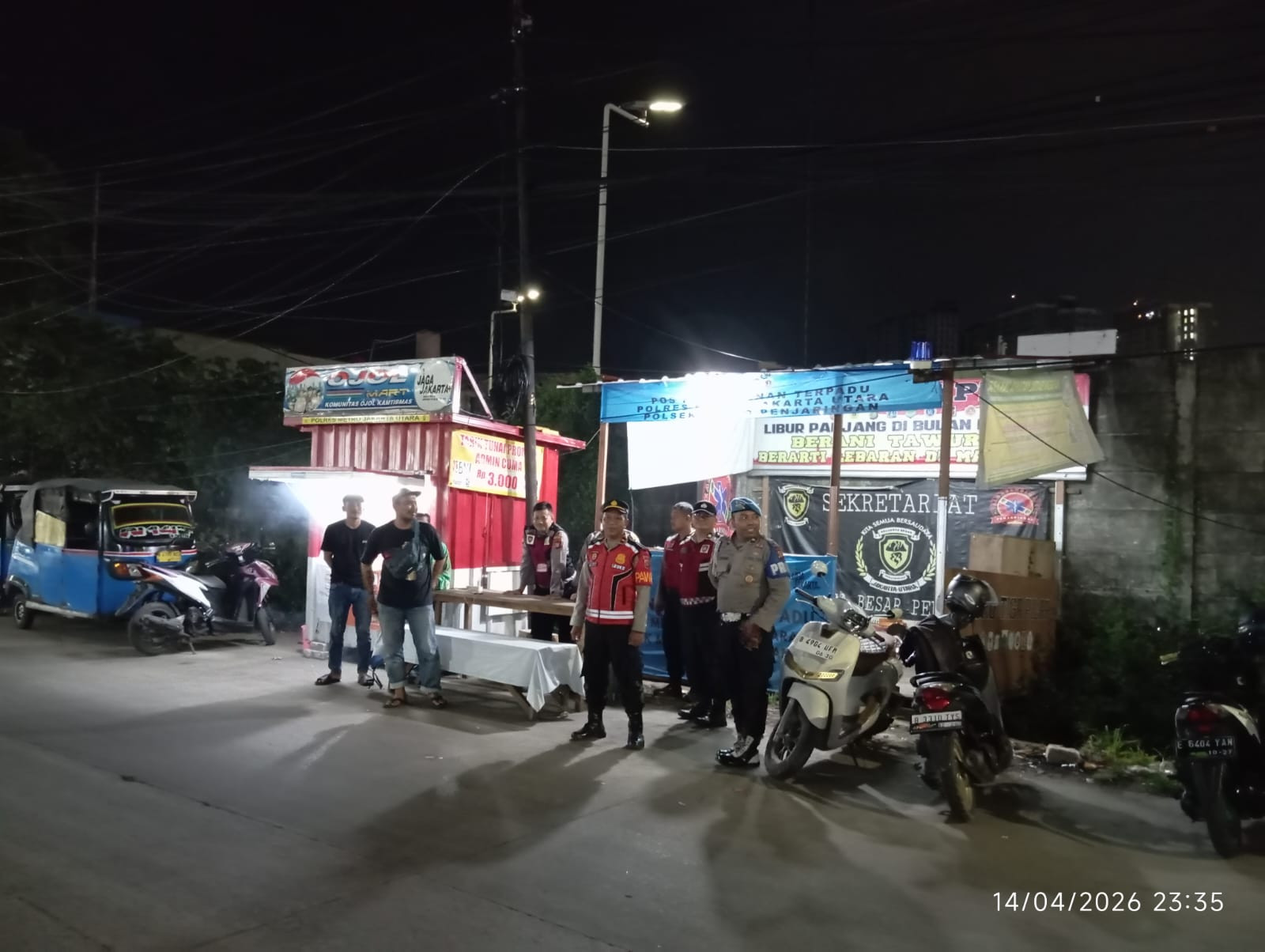 Patroli KRYD Polsek Metro Penjaringan Sisir Titik Rawan, Cegah Tawuran dan Kejahatan Jalanan