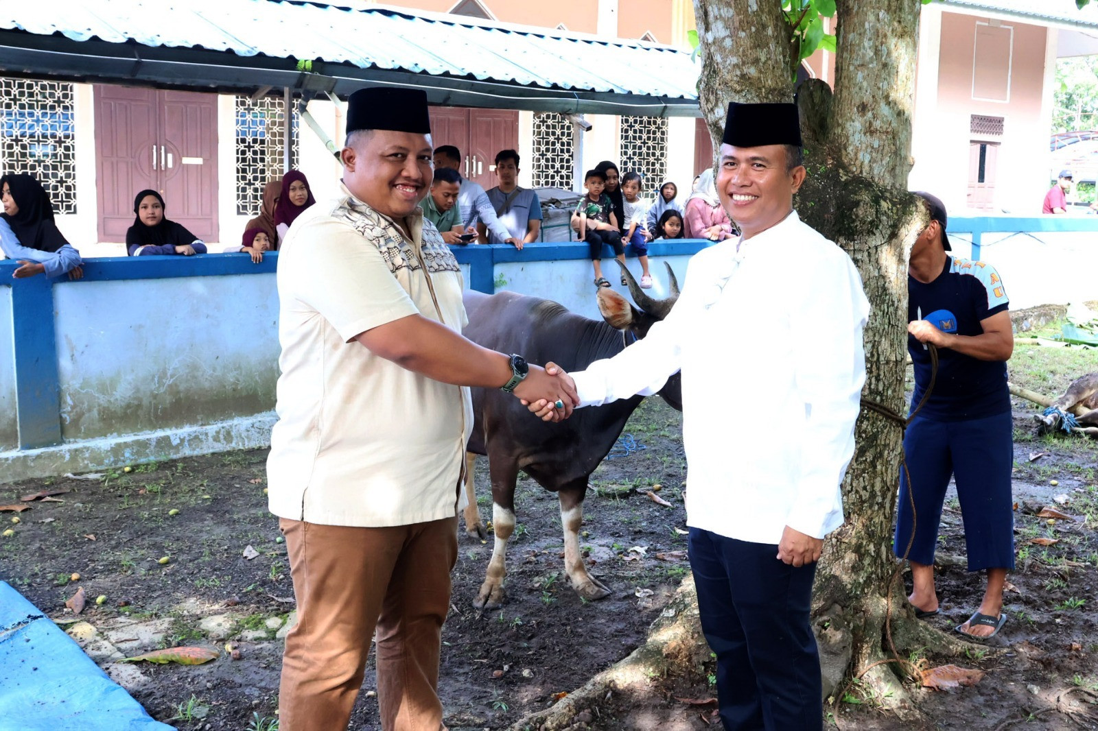 Tak Sekedar Kurban, Lanud Sjamsudin Noor Rajut Kebersamaan dan Kepedulian Semangat Berbagi Kepada Sesama di Hari Raya Idul Adha 1447 H/2026 M