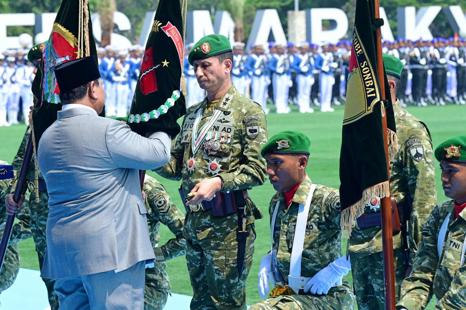 Perkuat Pertahanan Negara, Presiden Prabowo Resmikan 204 Satuan Baru TNI Tiga Matra