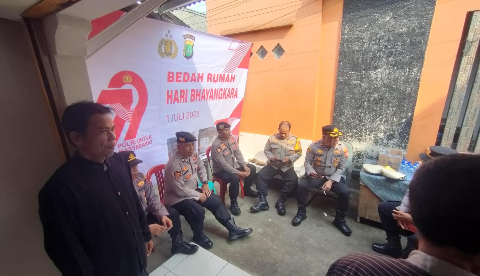 Peresmian dan Penyerahan Kunci Bedah Rumah Dalam Rangka HUT Bhayangkara Ke -79