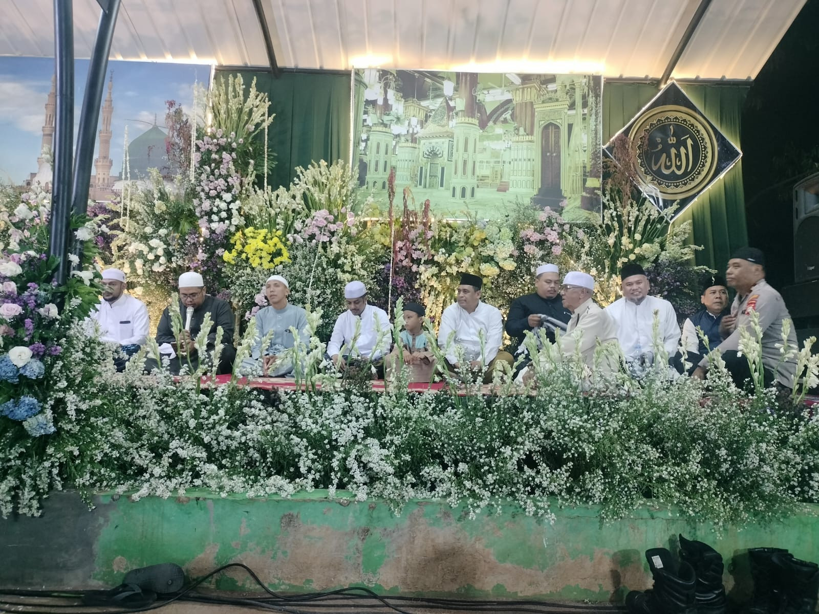 Perkuat Sinergi Umat, Polsek Bekasi Selatan Hadiri Cikunir Bersholawat Peringati Maulid Nabi Muhammad SAW