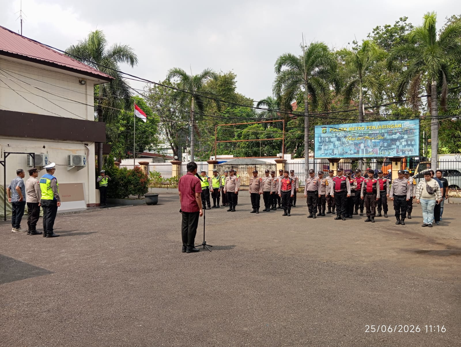 Apel Pengamanan Ziarah Asyurah FPI se - Jakarta, Puluhan Personel Disiagakan di Penjaringan