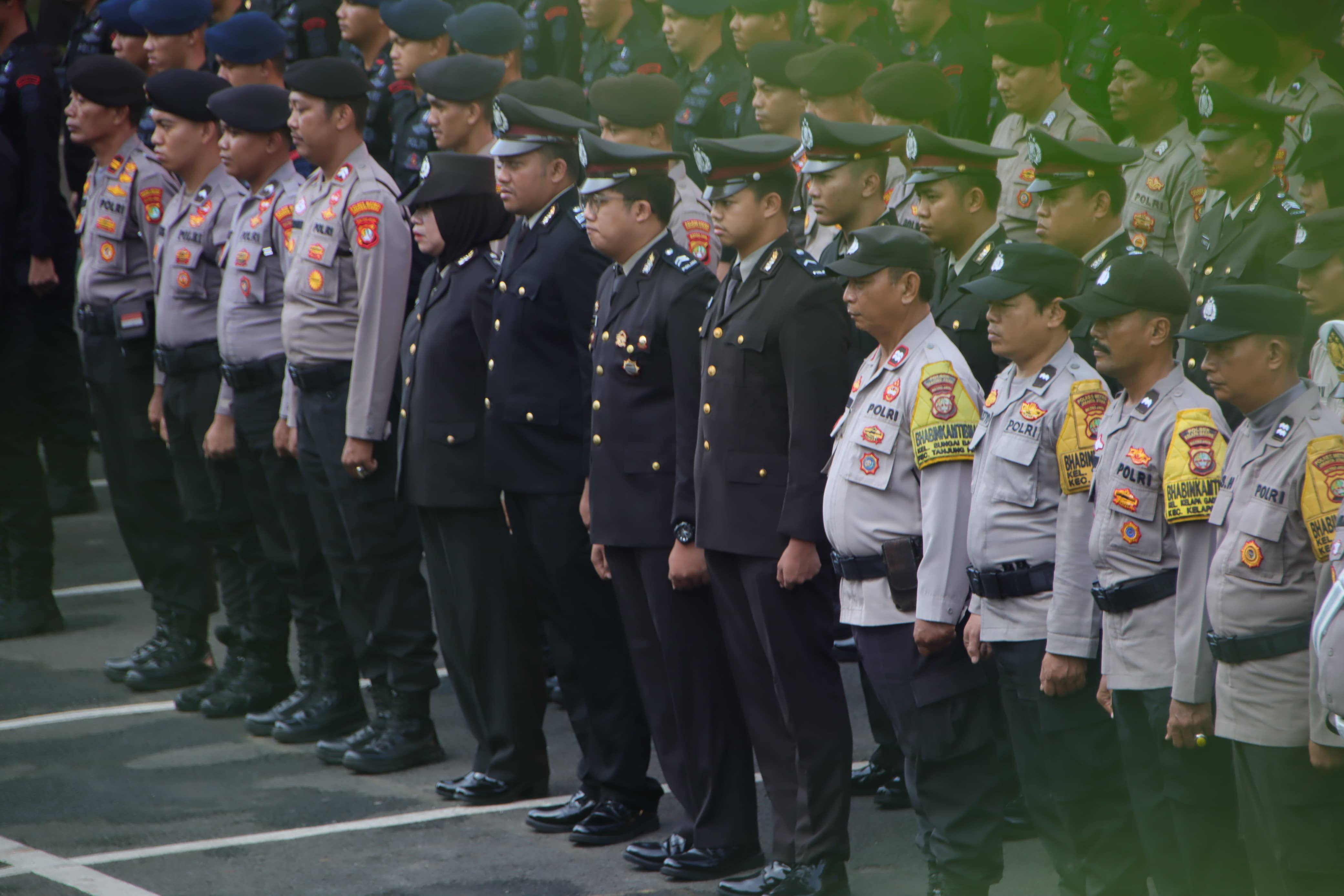 Polres Metro Jakarta Utara Gelar Upacara Hari Kesaktian Pancasila dan Kenaikan Pangkat Pengabdian