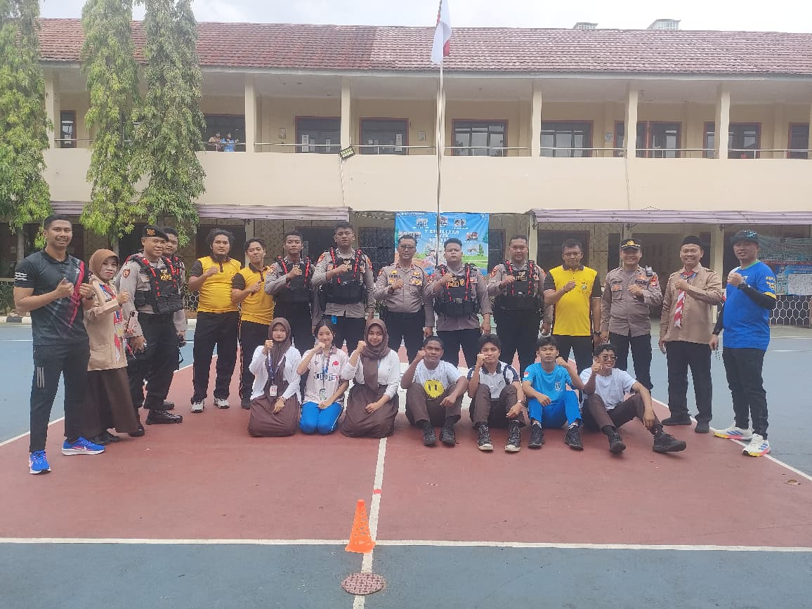 Polisi Ikut Turun ke Lapangan, Meriahkan Class Meeting SMK Hang Tuah 1 Kelapa Gading