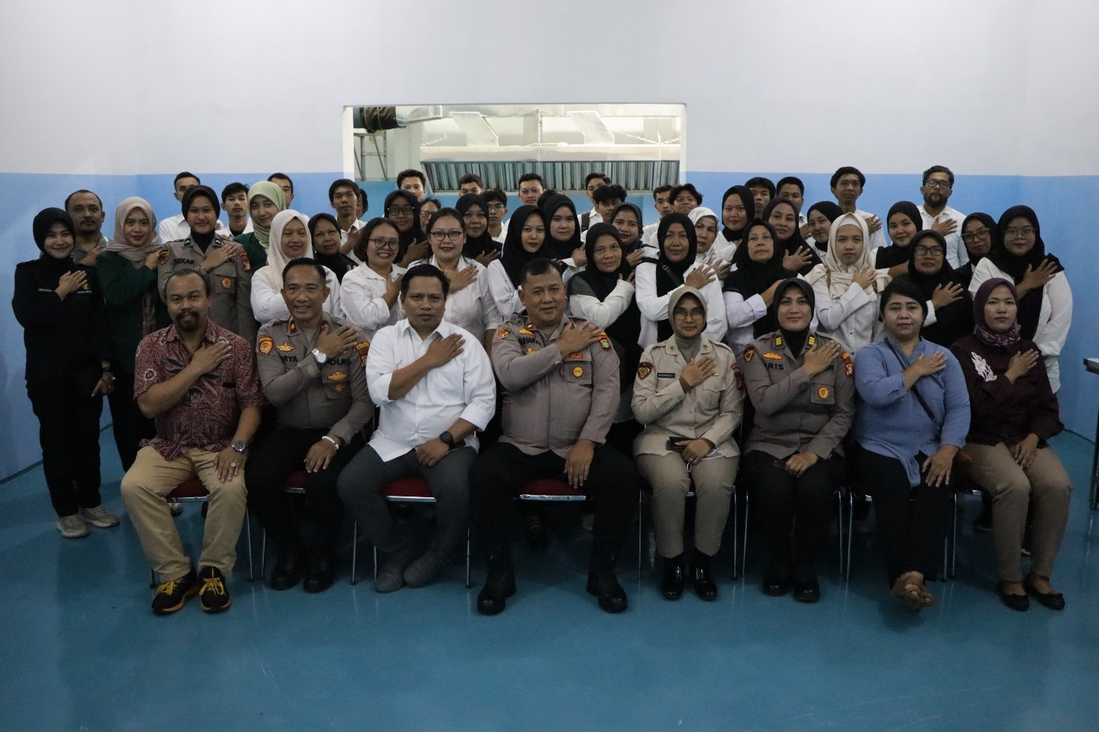 Polres Kepulauan Seribu Awasi Pelaksanaan Tes Psikologi Calon Relawan SPPG di Jatijajar Depok