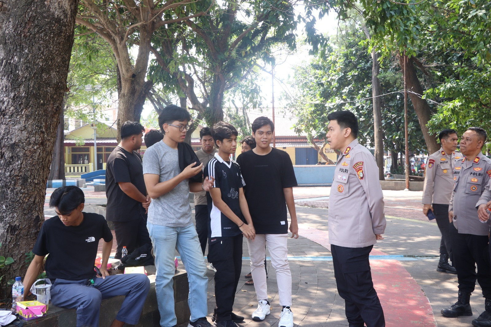 Kapolres Kepulauan Seribu Pimpin Jaga Jakarta On The Spot Kamtibmas di Perairan, Sosialisasikan Layanan Polisi 110 dan Keselamatan Wisatawan