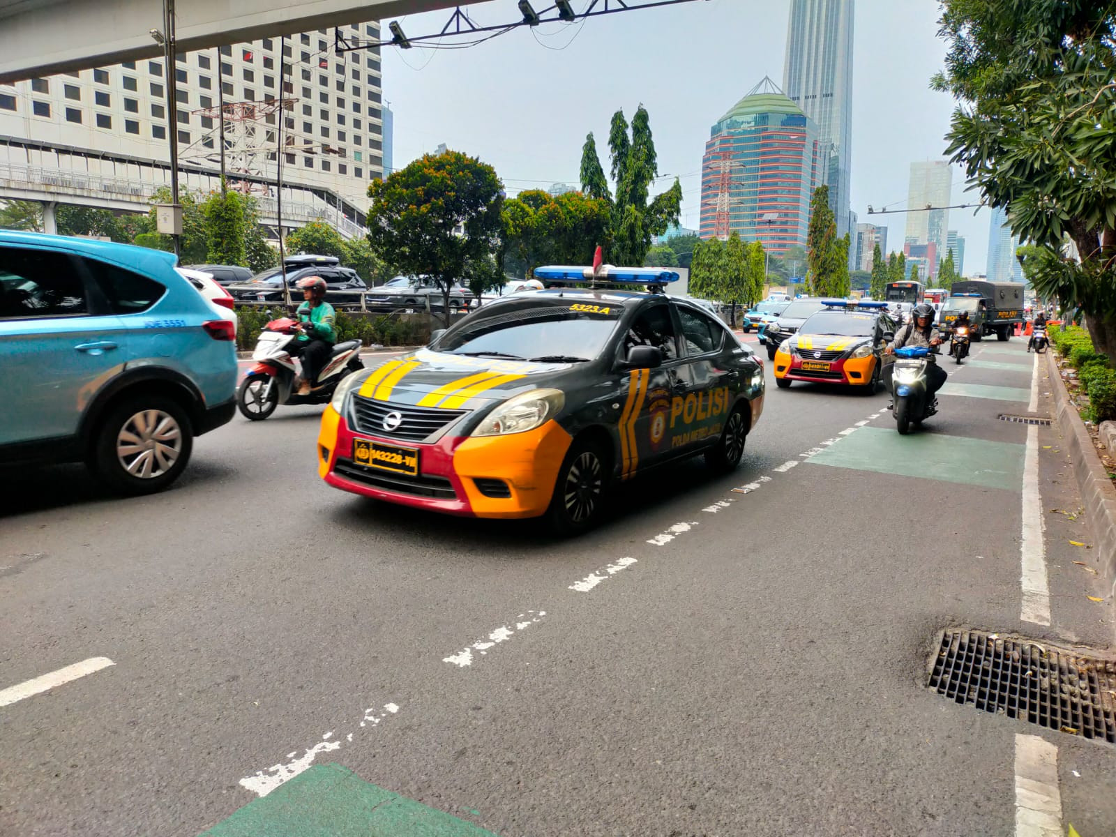 Polda Metro Jaya Gelar Patroli Skala Besar di Jakarta Sore Ini