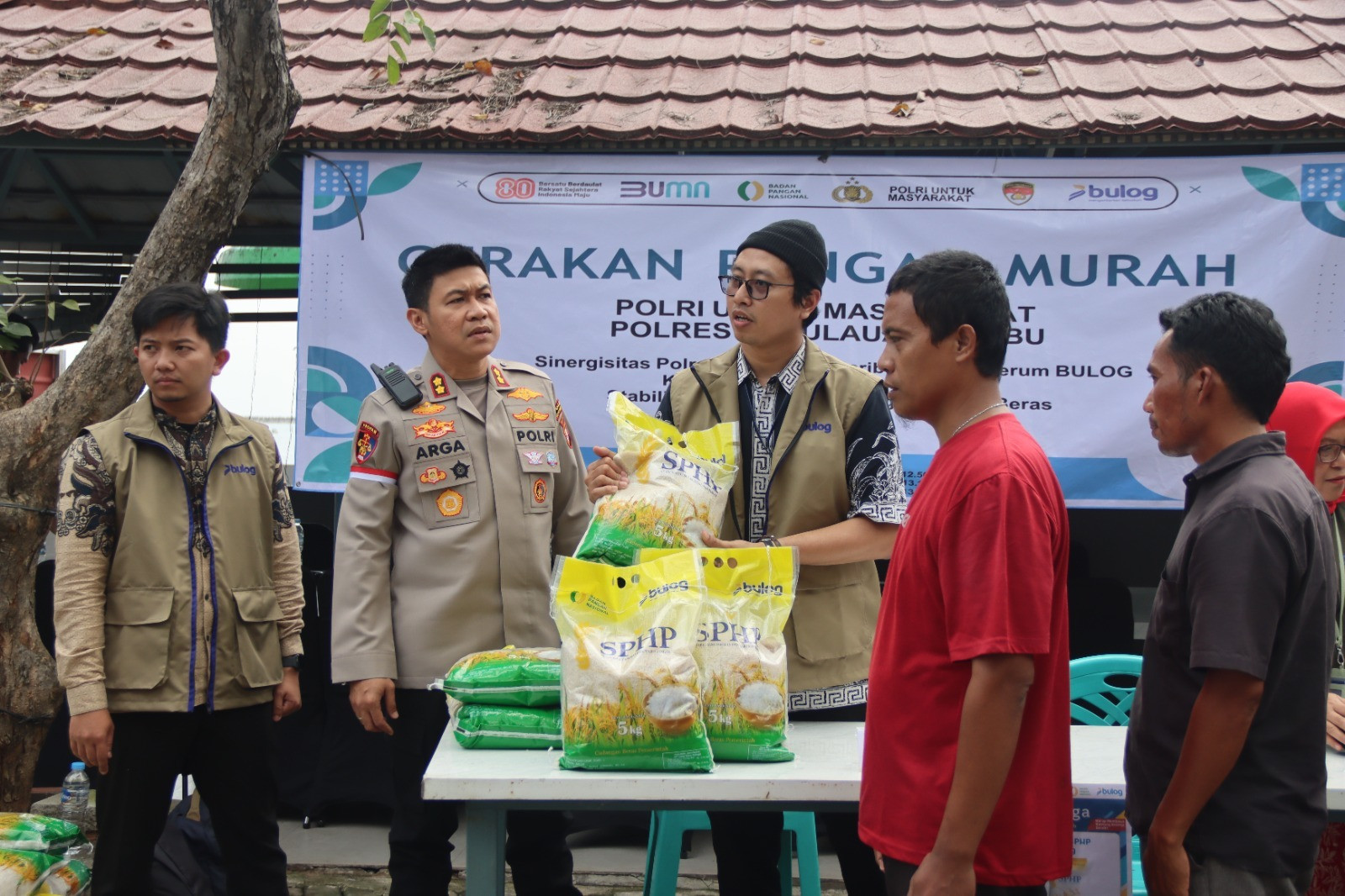 Polres Kepulauan Seribu Gelar Pangan Murah di Marina Ancol, Beras 5 Kg Hanya Rp 55 Ribu